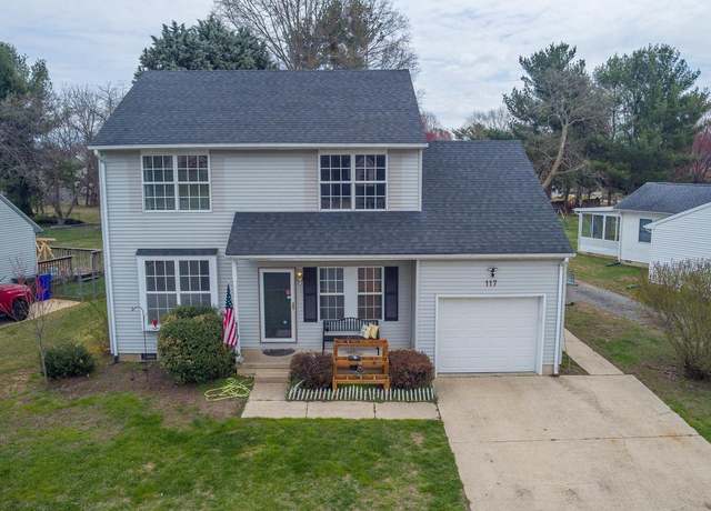 Property at 117 Carlisle Dr, Dover, DE 19904, 3 beds, 2.5 baths