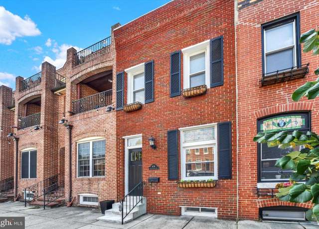 Property at 806 S Lakewood Ave S, Baltimore, MD 21224, 2 beds, 2.5 baths