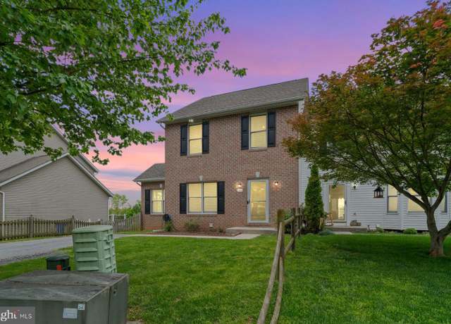 Property at 325 Goldenrod Ct, Westminster, MD 21157, 3 beds, 3 baths