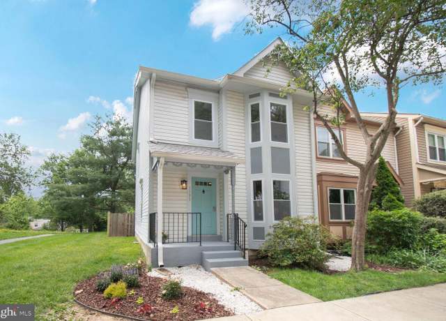 Property at 2895 Schoolhouse Cir, Silver Spring, MD 20902, 3 beds, 3 baths