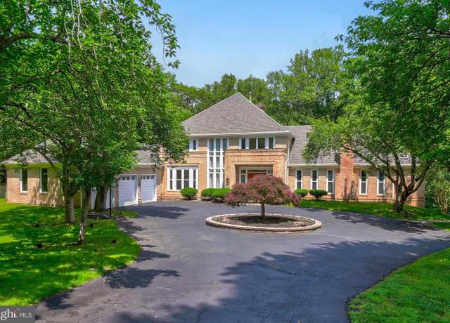 Property at 12213 Lake Potomac Ter, Potomac, MD 20854, 6 beds, 5.5 baths
