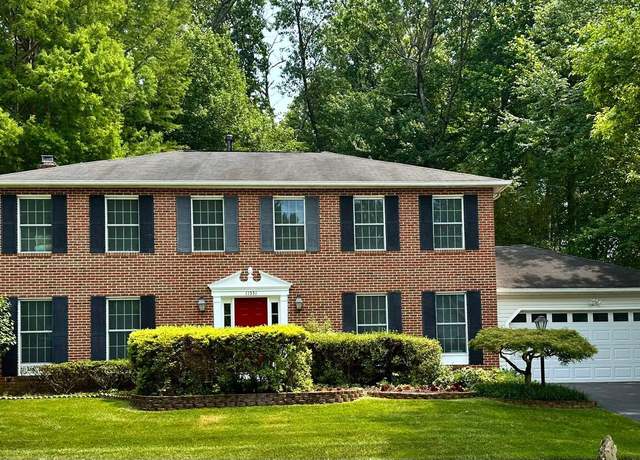 Property at 11531 Paramus Dr, North Potomac, MD 20878, 5 beds, 3.5 baths