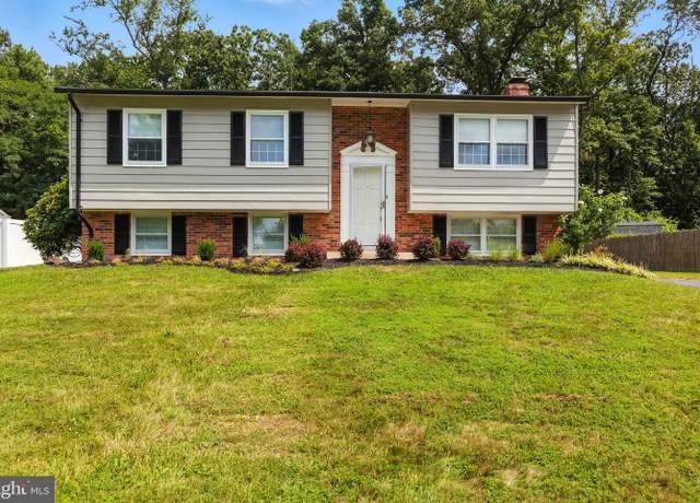 Property at 11925 Bayswater Rd, Gaithersburg, MD 20878, 4 beds, 2 baths