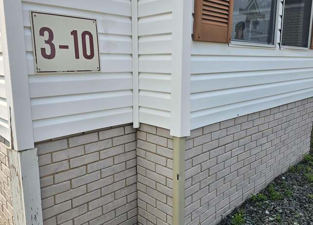 Property at 10505 Cedarville Rd Unit 3-10, Brandywine, MD 20613, 3 beds, 2 baths