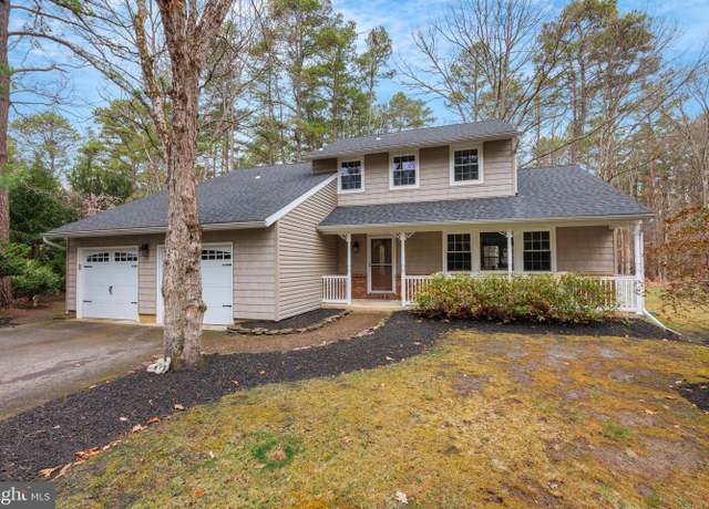 Property at 306 Gettysburg Ct, Medford, NJ 08055, 4 beds, 2.5 baths