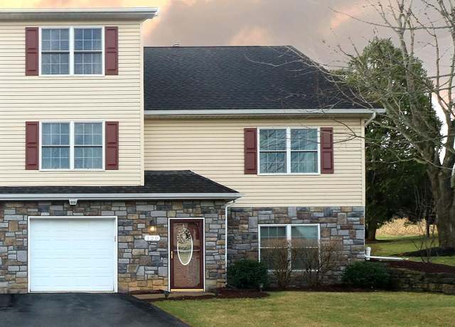 Property at 120 Faust Cir, Bellefonte, PA 16823, 4 beds, 3.5 baths