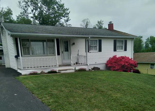 Property at 2 Greenwood Ave, Lock Haven, PA 17745, 3 beds, 1 bath