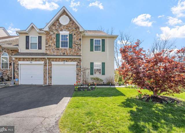 Property at 580 Harrington Ct, Harleysville, PA 19438, 4 beds, 2.5 baths