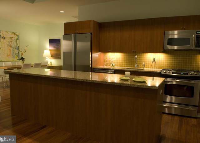 Property at 1101 Locust St Unit 4C, Philadelphia, PA 19107, 1 bed, 1 bath