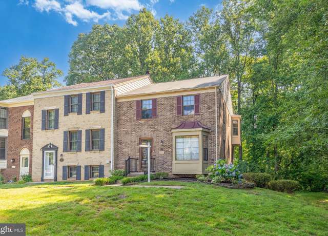 Property at 6015 Clerkenwell Ct, Burke, VA 22015, 3 beds, 3 baths