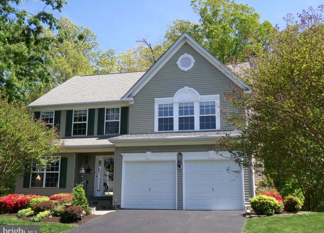 Property at 8732 Vanore Pl, Manassas, VA 20110, 4 beds, 3.5 baths