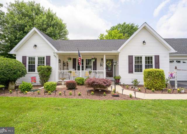 Property at 158 Pembroke Ln, Falling Waters, WV 25419, 3 beds, 2 baths