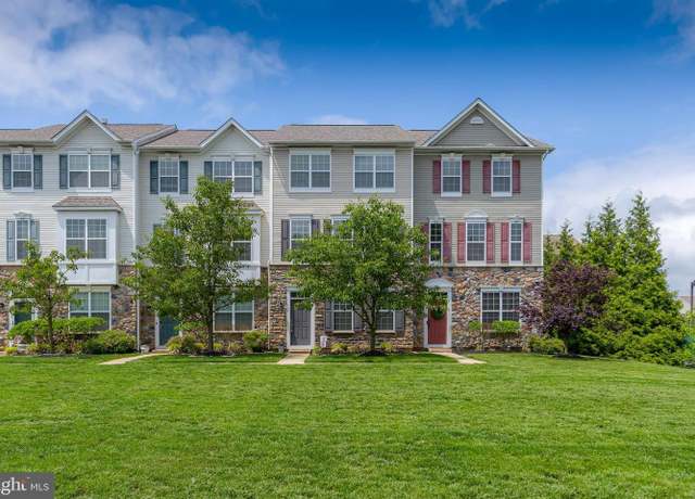 Property at 462 Aura Rd, Glassboro, NJ 08028, 3 beds, 2.5 baths