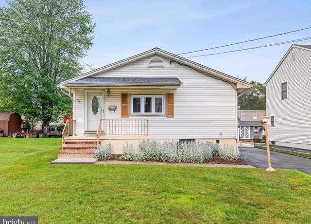 Property at 44 Lanning St, Trenton, NJ 08618, 3 beds, 1 bath