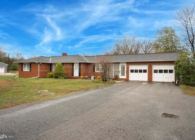 Property at 85 Jacobstown Rd, New Egypt, NJ 08533, 3 beds, 2.5 baths