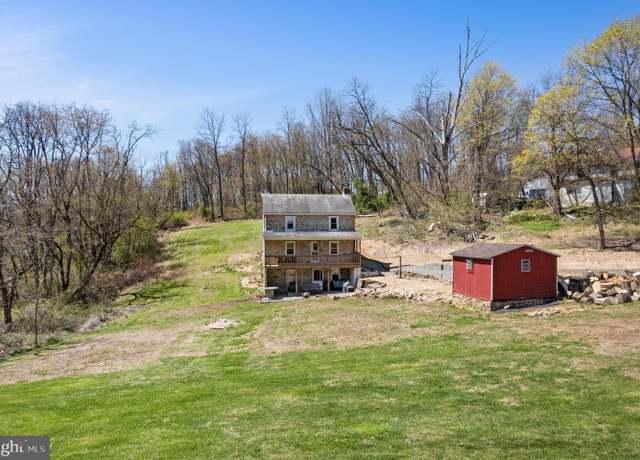 Property at 1575 Orchard Ln, Boyertown, PA 19512, 4 beds, 1 bath