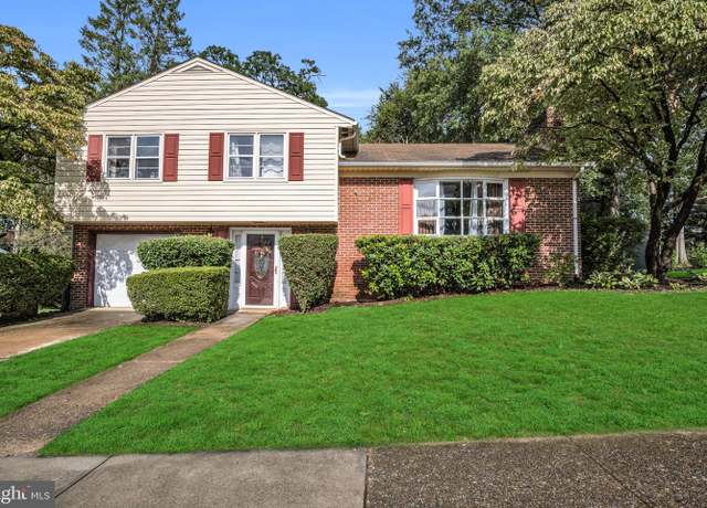 Property at 604 Shield St, Harrisburg, PA 17109, 3 beds, 1.5 baths