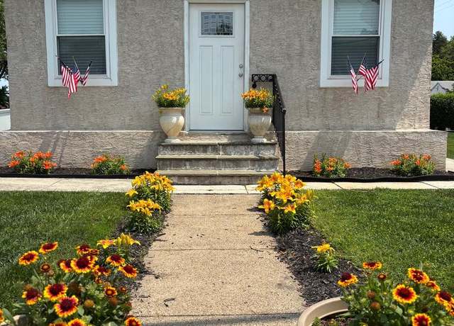 Property at 451 Ridge Pike, Lafayette Hill, PA 19444, 4 beds, 2 baths