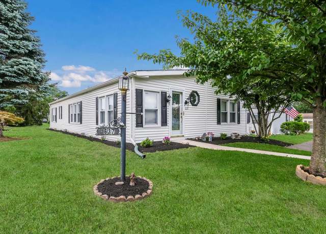 Property at 637 Laurel Ct, North Wales, PA 19454, 2 beds, 2 baths