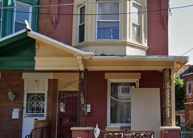 Property at 1222 W Russell St, Philadelphia, PA 19140, 3 beds, 1 bath