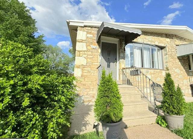 Property at 115 Village Ln, Philadelphia, PA 19154, 3 beds, 2 baths
