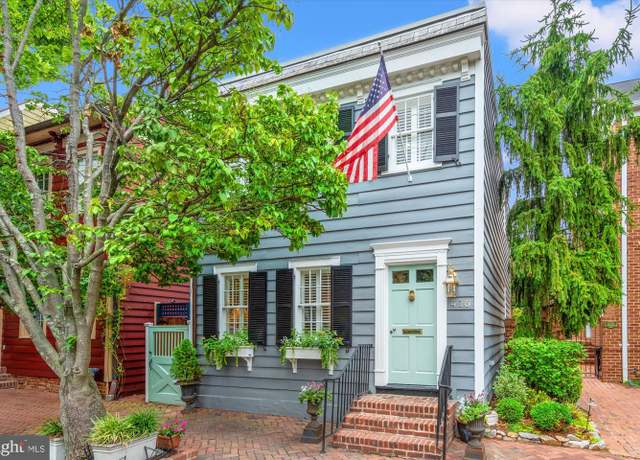 Property at 416 S Royal St, Alexandria, VA 22314, 3 beds, 1.5 baths
