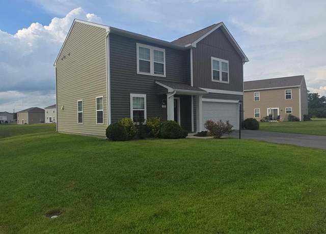 Property at 129 Faye Dr, Bunker Hill, WV 25413, 4 beds, 2.5 baths