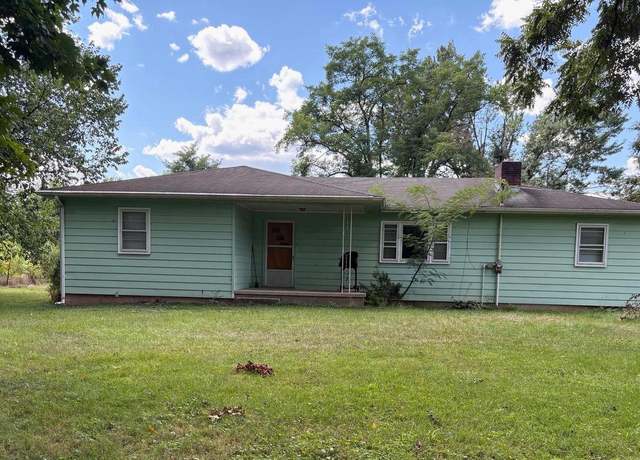 Property at 127 Beans Ln, Moorefield, WV 26836, 4 beds, 2 baths
