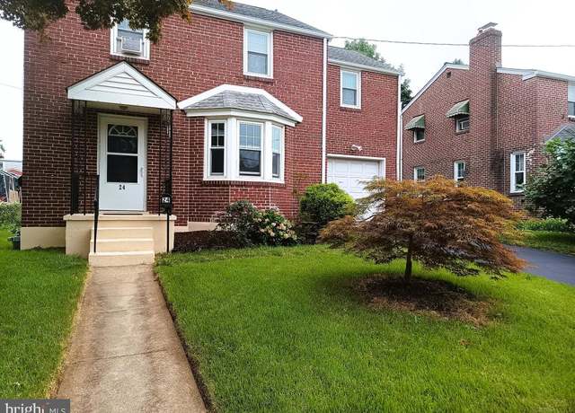 Property at 24 W Reamer Ave, Wilmington, DE 19804, 3 beds, 2 baths