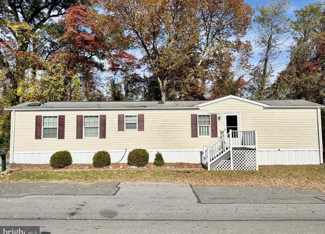 Property at 3520 Buckboard Ln, Middle River, MD 21220, 2 beds, 2 baths