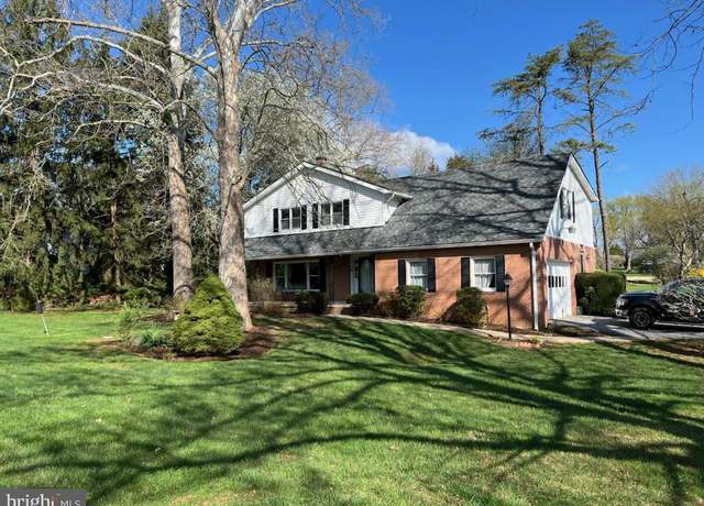Property at 1901 Lyden Rd, Lutherville Timonium, MD 21093, 5 beds, 4 baths