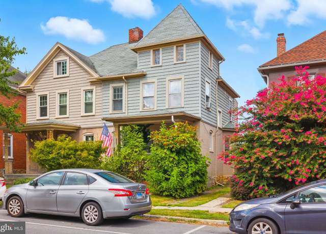 Property at 223 West Side Ave, Hagerstown, MD 21740, 3 beds, 1 bath