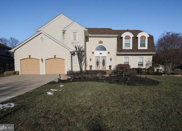 Property at 23 Fulton Dr, Mount Laurel, NJ 08054, 4 beds, 2.5 baths
