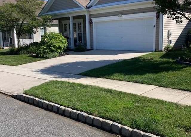 Property at 19 Emery Way, Delanco, NJ 08075, 2 beds, 2 baths