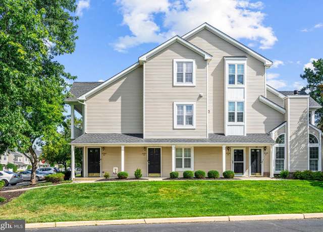 Property at 3308-B Saxony Dr, Mount Laurel, NJ 08054, 2 beds, 2 baths