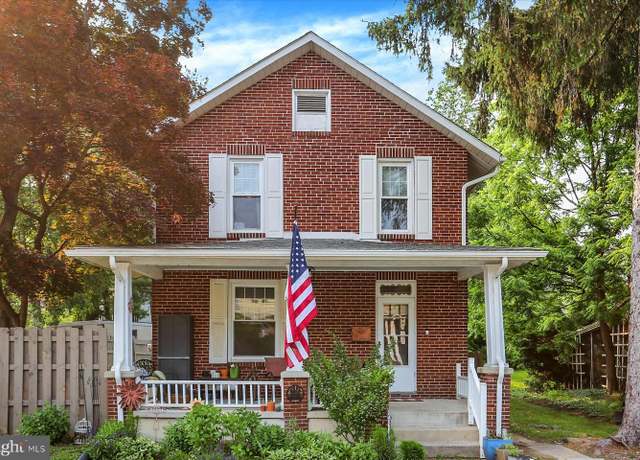 Property at 3104 Hillside St, Harrisburg, PA 17109, 3 beds, 1 bath