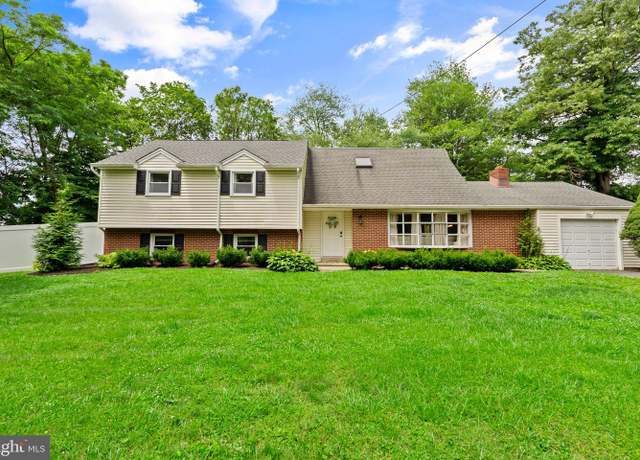 Property at 566 S Old Middletown Rd, Media, PA 19063, 4 beds, 2.5 baths