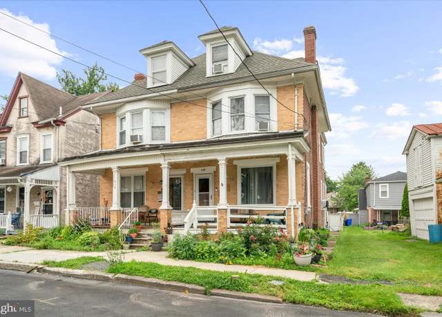 Property at 414 May St, Pottstown, PA 19464, 4 beds, 1.5 baths