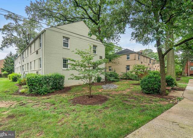 Property at 105 N George Mason Dr N Unit 105-2, Arlington, VA 22203, 2 beds, 1 bath