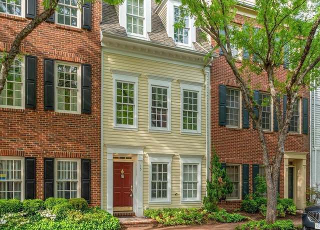 Property at 15 Franklin St, Alexandria, VA 22314, 2 beds, 2.5 baths