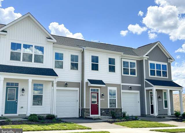 Property at 123 Castaway Pl, Winchester, VA 22603, 3 beds, 2.5 baths