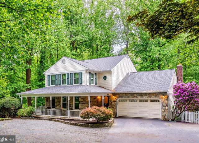 Property at 2930 Fox Mill Rd, Oak Hill, VA 20171, 5 beds, 2.5 baths
