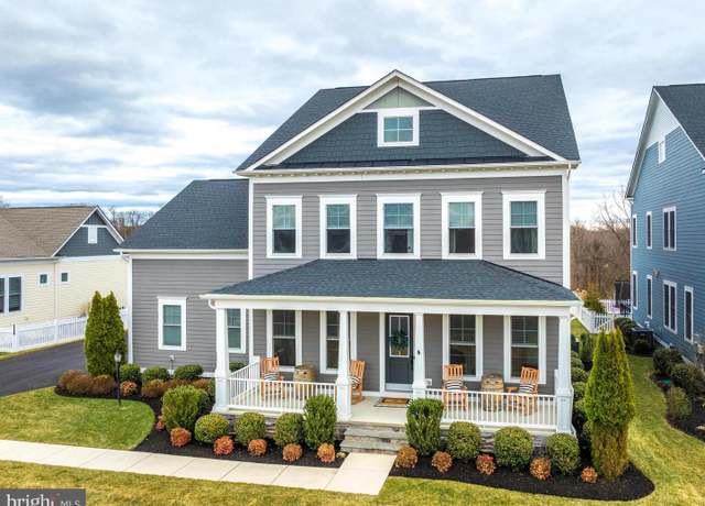 Property at 25956 Cullen Run Pl, Aldie, VA 20105, 5 beds, 4.5 baths