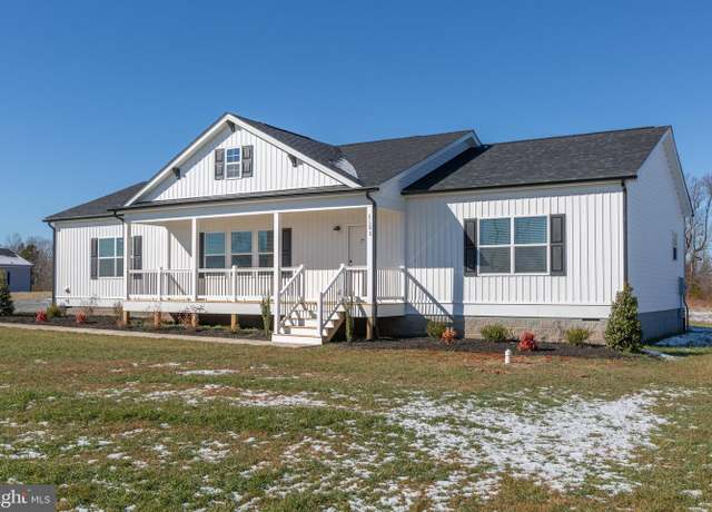 Property at 1151 Levi Rd, Green Bay, VA 23942, 3 beds, 2 baths