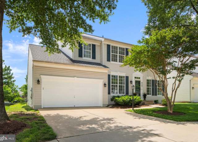 Property at 8305 Double Eagle St, Gainesville, VA 20155, 4 beds, 4 baths