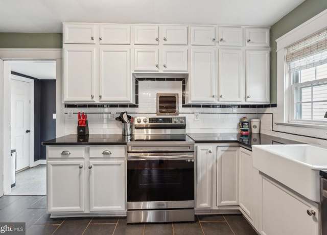 Property at 143 Bend Farm Rd, Fredericksburg, VA 22408, 3 beds, 2 baths