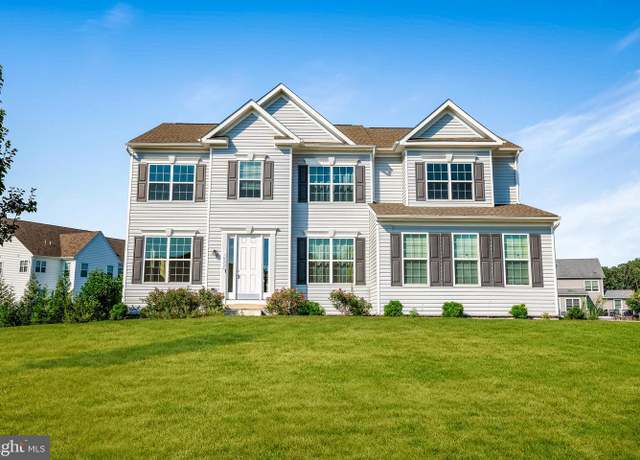 Property at 1022 Fawn Haven Walk, Dover, DE 19901, 4 beds, 2.5 baths