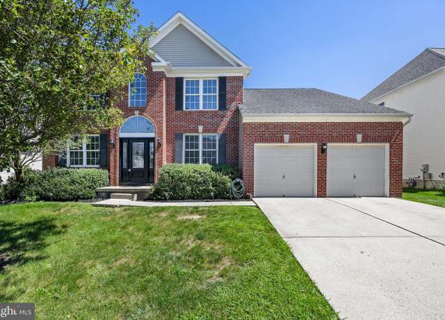 Property at 443 W Country Club Dr, Westampton, NJ 08060, 5 beds, 3.5 baths