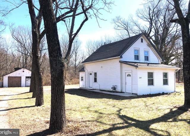 Property at 2319 S Lincoln Ave, Vineland, NJ 08361, 3 beds, 1.5 baths