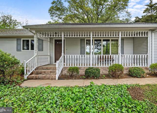 Property at 10 Green Way, Bridgeton, NJ 08302, 3 beds, 3 baths